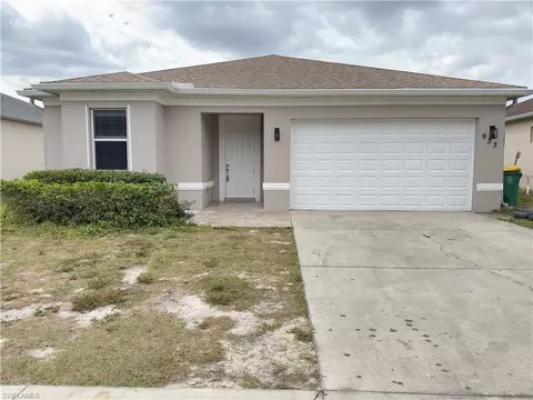 933 Hamilton St, Immokalee, FL 34142