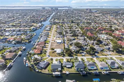 1409 SW 50th St, Cape Coral, FL 33914