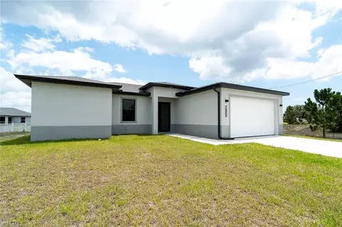 2907 Colin Ave S, Lehigh Acres, FL 33976