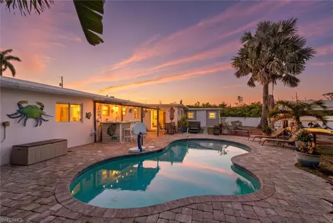 Exterior - 1105 Christopher Ct, Naples, FL 34104 photo 6 of 18