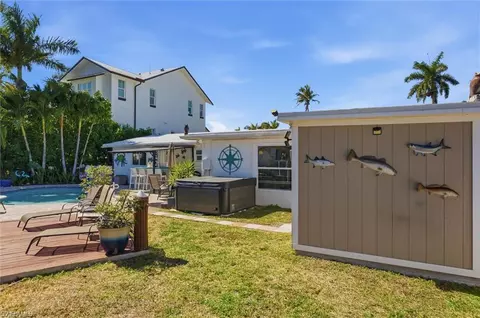 Exterior - 1105 Christopher Ct, Naples, FL 34104 photo 16 of 18