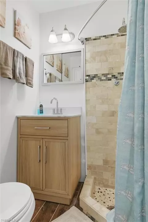 Bath - 1105 Christopher Ct, Naples, FL 34104 photo 2 of 3