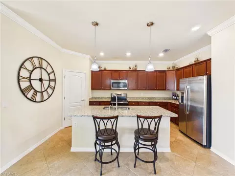 3514 E Hampton Cir, Alva, FL 33920 photo 4