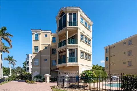 11160 Harbour Yacht Ct #B, Fort Myers, FL 33908