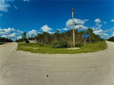 10091011 Homestead Rd S, Lehigh Acres, FL 33974