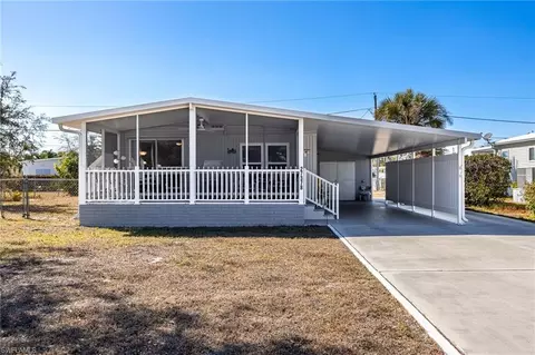 27378 Duvernay Dr, Bonita Springs, FL 34135
