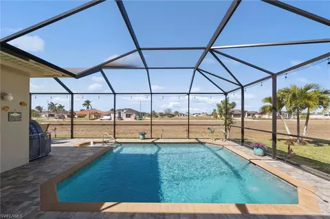 1036 NW 33rd Ave, Cape Coral, FL 33993