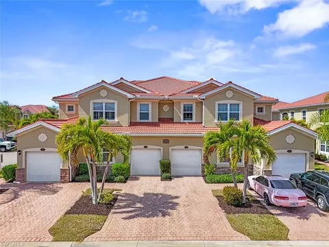 8564 Oakshade Cir #1, Fort Myers, FL 33919