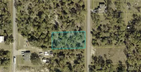 1209 Broadway Ave, Lehigh Acres, FL 33972