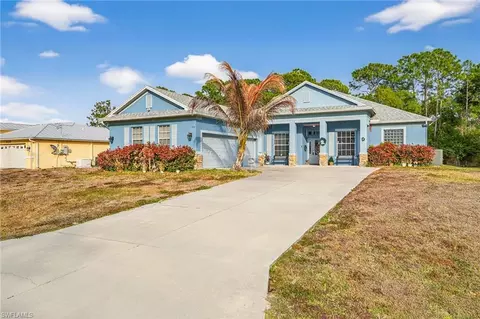 816 Palmetto Ave, Lehigh Acres, FL 33972