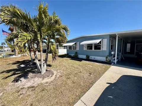 12 San Remo Cir, Naples, FL 34112