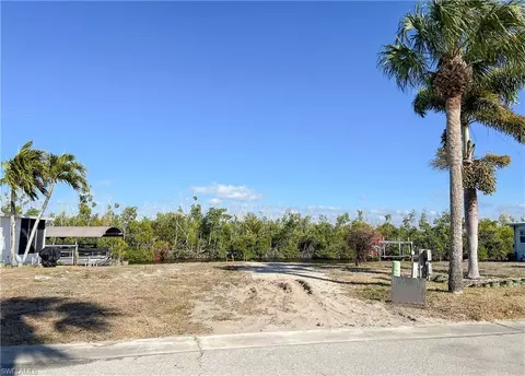 17841 Bryan Ct, Fort Myers Beach, FL 33931