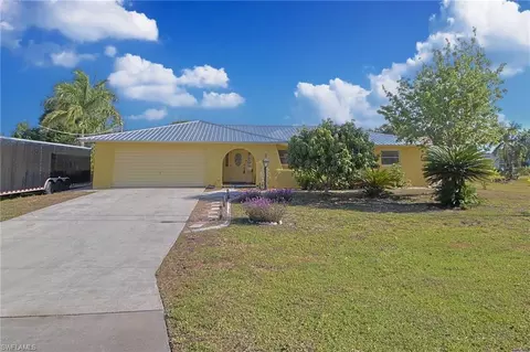 147 Coral Dr, Fort Myers, FL 33905
