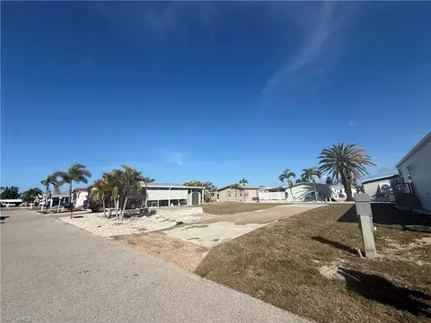 4914 Needle Fish Ln, Saint James City, FL 33956