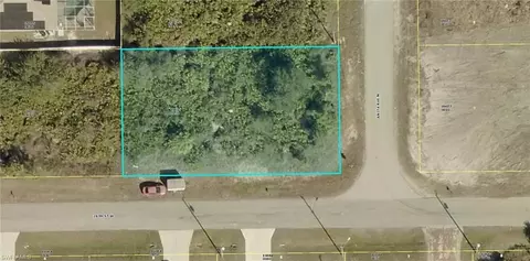 2801 Anita Ave N, Lehigh Acres, FL 33971