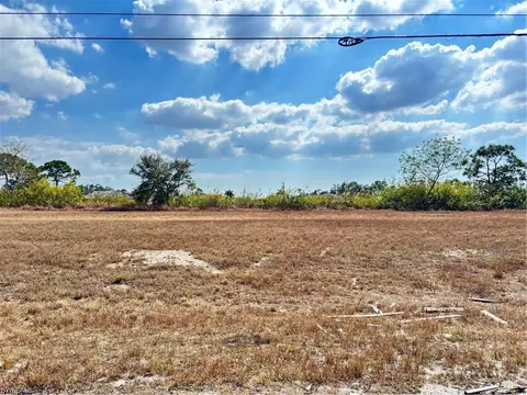 1818 NW 27th St, Cape Coral, FL 33993