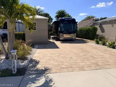 5284 Cypress Trail Resort Cir, Fort Myers, FL 33905