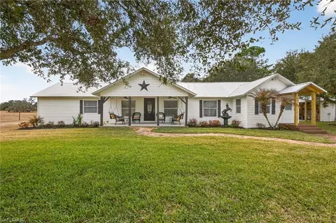 3790 Goggin Rd, Alva, FL 33920