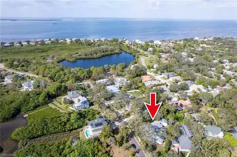 335 Sanctuary Dr, Crystal Beach, FL 34681