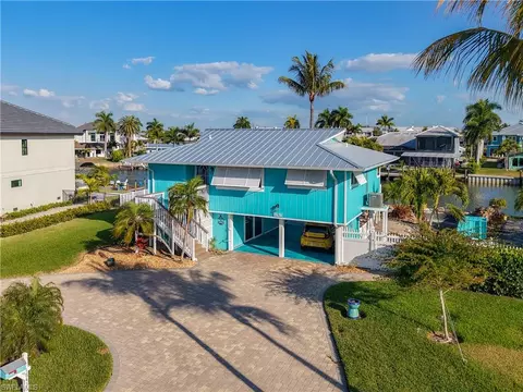18435 Deep Passage Ln, Fort Myers Beach, FL 33931