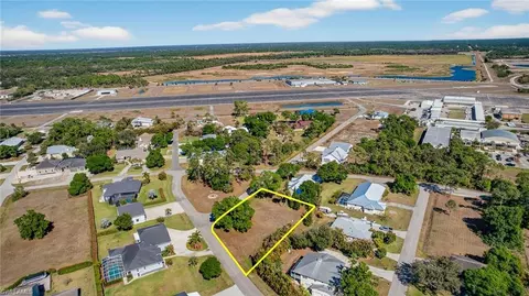 Corner Lot, Fort Myers, FL 33905