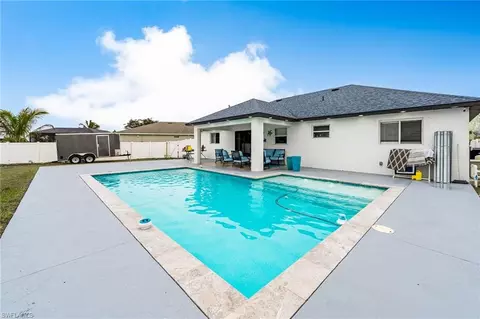 1203 NW 4th St, Cape Coral, FL 33993