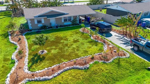 3807 Highland Ave, Fort Myers, FL 33916