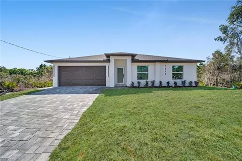 3511 57th St W, Lehigh Acres, FL 33971