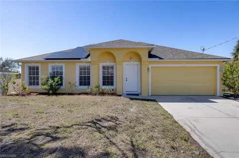 316 NW 12th Pl, Cape Coral, FL 33993