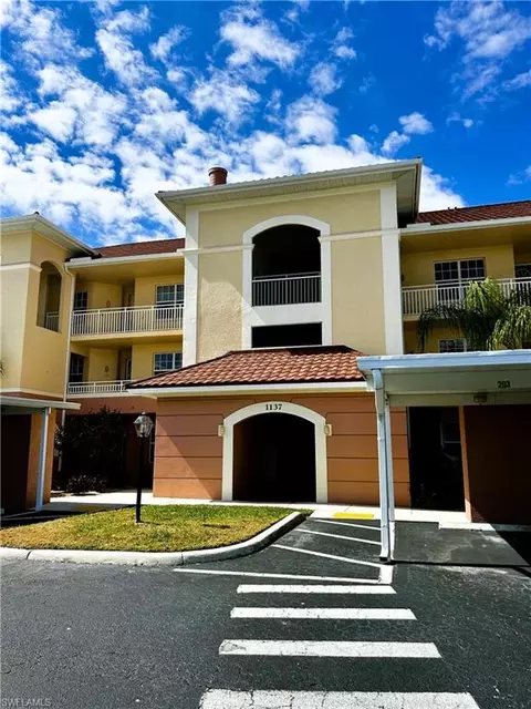 1137 Van Loon Commons Cir #202, Cape Coral, FL 33909
