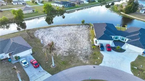 817 SW 8th St, Cape Coral, FL 33991