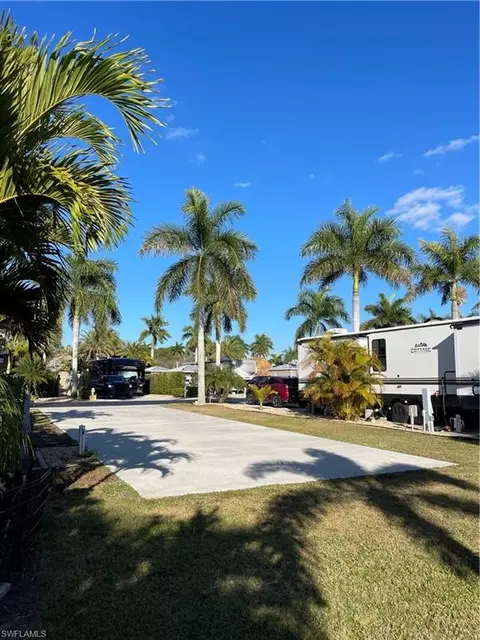 10316 Prairie Iris Trl, Fort Myers, FL 33905