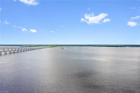 2743 1st St #2404, Fort Myers, FL 33916