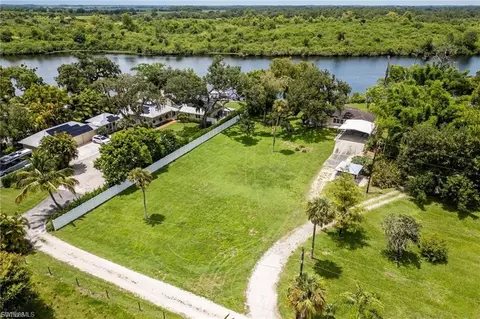2030 Fort Denaud Rd, Labelle, FL 33935