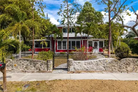 1525 Palm Ave, Fort Myers, FL 33916