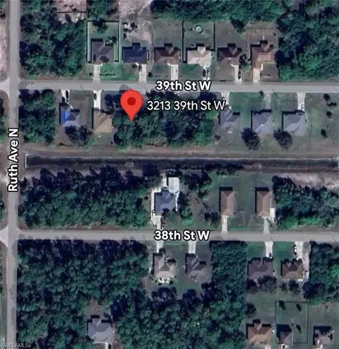 3213 39th St W, Lehigh Acres, FL 33971