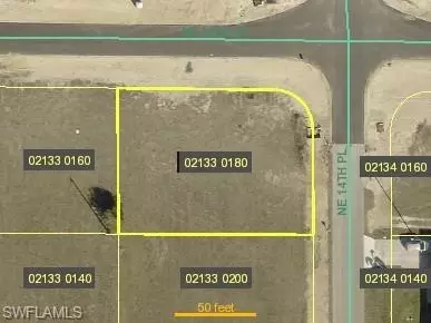 2216 NE 14th Pl, Cape Coral, FL 33909