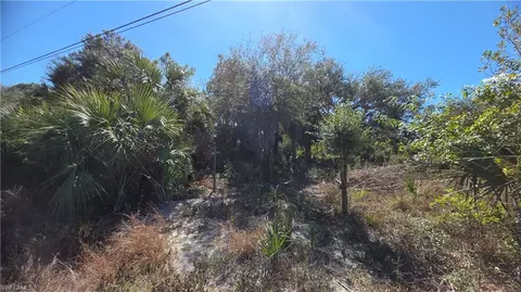 606 Charles Sise St, Lehigh Acres, FL 33974