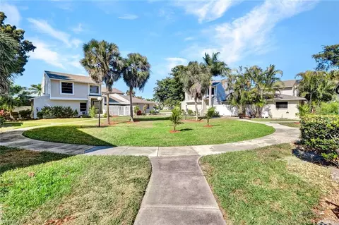 1423 SW Courtyards Ter #70, Cape Coral, FL 33914
