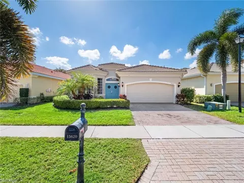 15620 Laguna Hills Dr, Fort Myers, FL 33908