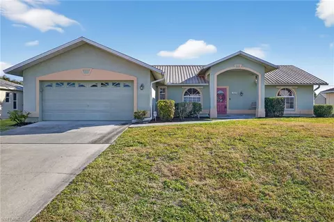 510 SW 26th Ter, Cape Coral, FL 33914