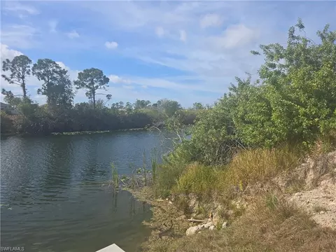 1810 NW 27th St, Cape Coral, FL 33993