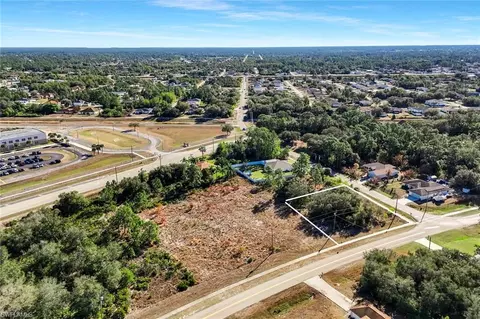 3508 25th St W, Lehigh Acres, FL 33971