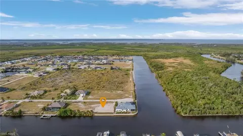 1725 NW 41st Ave, Cape Coral, FL 33993