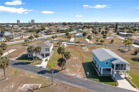 13641 Osprey Dr, Fort Myers, FL 33908
