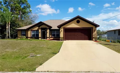 506 Desoto Ave, Lehigh Acres, FL 33972