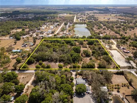 535 Evans Rd, Labelle, FL 33935 photo 2