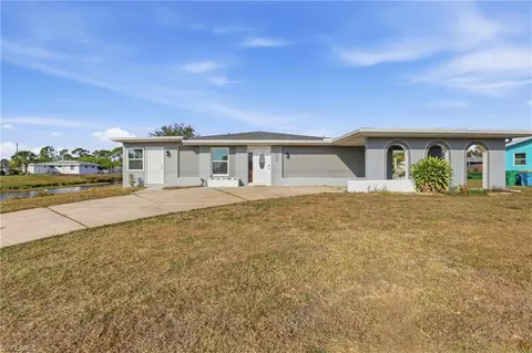 1621 Sheehan Blvd, Port Charlotte, FL 33952