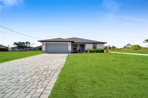 4326 NE 24th Pl, Cape Coral, FL 33909