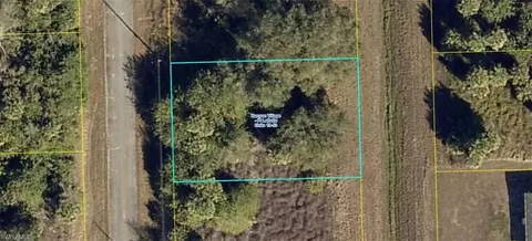 342 Phoenix Ter, Labelle, FL 33935